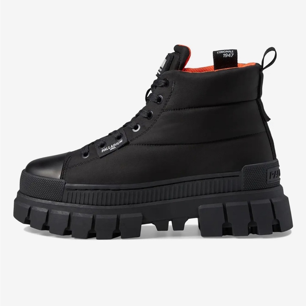 [[SOLD]] PALLADIUM Revolt Overcrush Quilted Boots - Picture 2 of 10